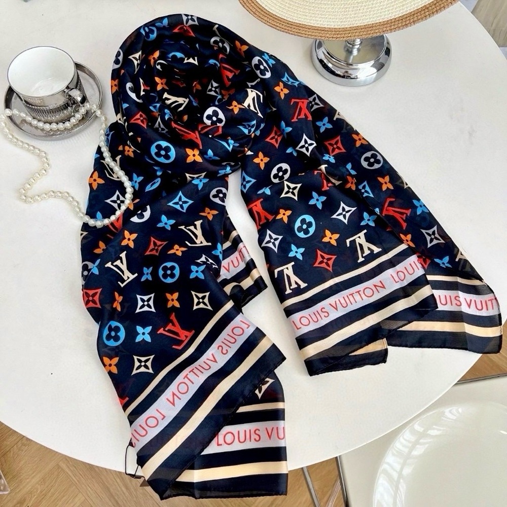 L V Flowers and Leaves Pattern Silk Scarf
